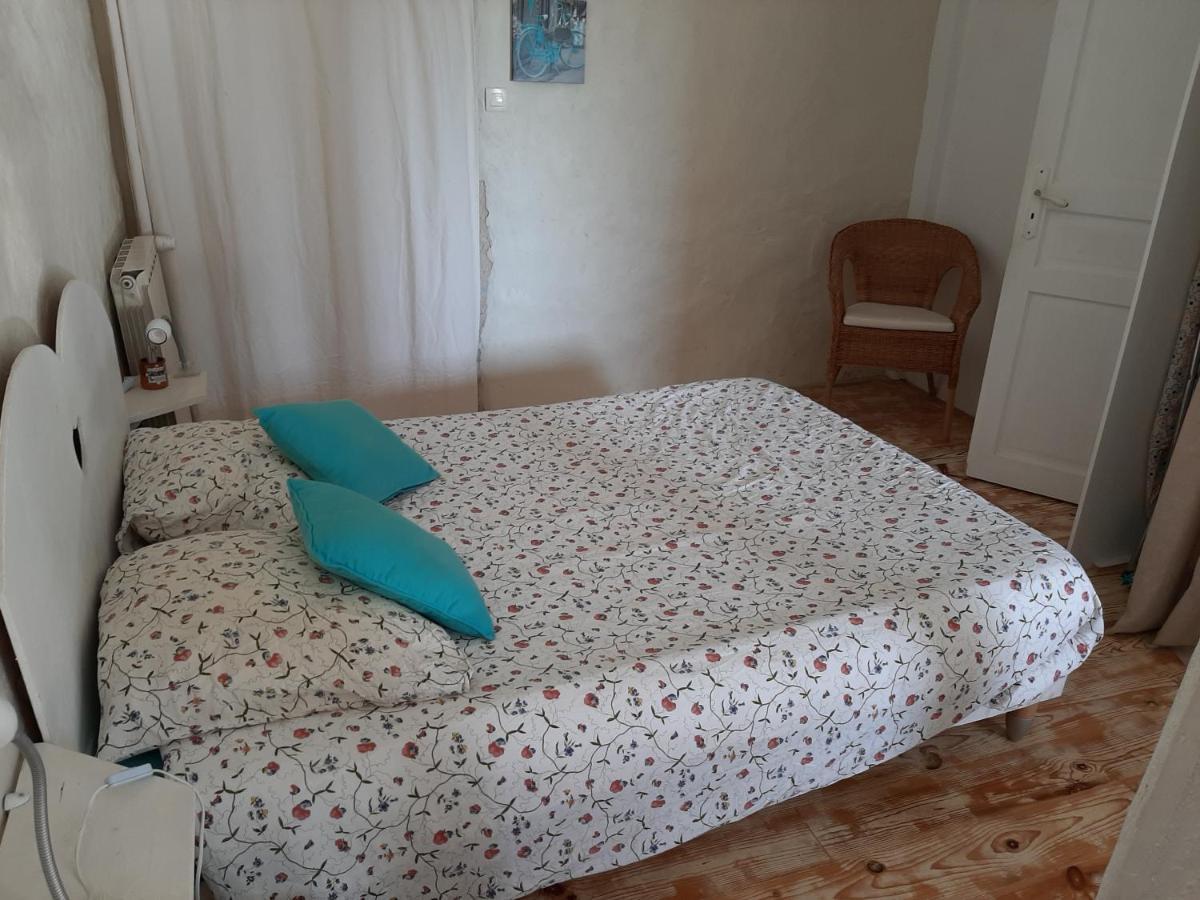 Gite Izabeau Pouillon Bagian luar foto
